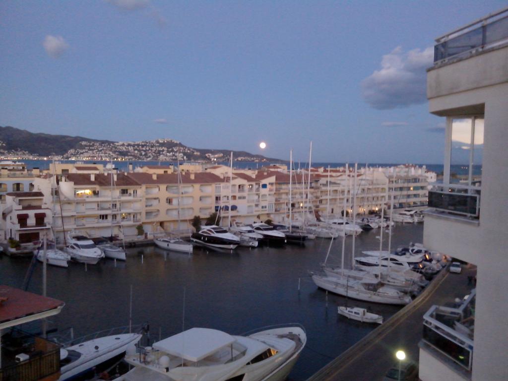 Ferienwohnung Club Nautic 3 Empuriabrava Exterior foto
